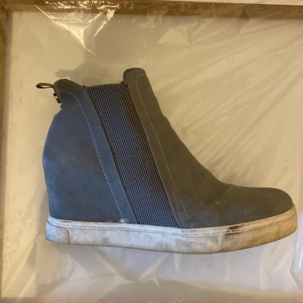 Steve Madden Wedges
